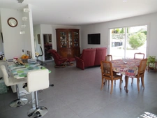 AUDENGE - 122 m² house / 3 bedrooms with swimming pool and 29 m² garage