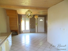 LANTON - 4-room house - 3 bedrooms with possibility of a 4th - private garden