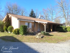 SAINT MAGNE - maison de plain-pied de 108 m² + annexes sur terrain d’une superficie de 6 600 m² divisible