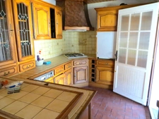 SAINT MAGNE - maison de plain-pied de 108 m² + annexes sur terrain d’une superficie de 6 600 m² divisible