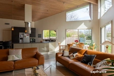 MIOS - Architect-designed house with high-quality features - 6 rooms with garage and swimming pool