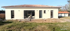 PARENTIS EN BORN - recently built 3-bedroom house in a natural setting