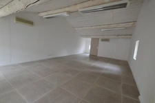 Local/bureau à vendre MONTFAVET (84)
