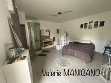 Dpt Dordogne (24), à vendre proche de SAINT AULAYE-PUYMANGOU maison P9 de 260 m² - Terrain de 1 273 m² 