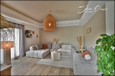 Villa d’exception avec lagon privé et pool house – Un air de Bali à 15 min de Pézenas