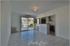 Maison 4 pièces de 99m² avec terrasse et grand garage