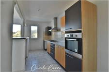Maison 4 pièces de 99m² avec terrasse et grand garage