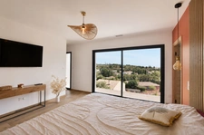   Villa contemporaine 196 m² – Vue exceptionnelle, piscine et 5 chambres à Neffiès