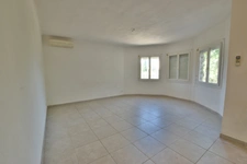 Maison à vendre 4 pièces ,double garage et veranda AGDE (34)