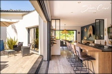 Villa d’exception avec lagon privé et pool house – Un air de Bali à 15 min de Pézenas