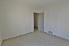 Maison à vendre 4 pièces ,double garage et veranda AGDE (34)