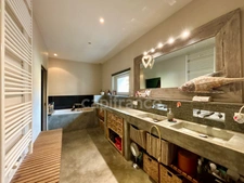 Exceptional winemaker's villa 15 minutes from Béziers