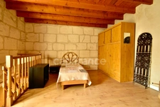 Maison ancienne à rénover, Fontvieille, 13