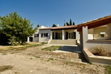 Maison à vendre 5 pièces FONTVIEILLE (13)