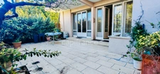 À vendre à ARLES (13200) Appartement T4 avec terrasse + jardinet + garage fermé + une place de parking + une cave