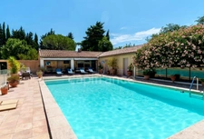 Propriete à vendre 11 pièces FONTVIEILLE (13)
