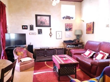 Maison en pierre de caractère au Sambuc – 3 chambres, terrasse et charme authentique en Camargue