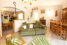 Maison à vendre 7 pièces FONTVIEILLE (13)