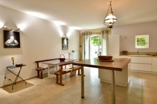 Bouches-du-Rhône department (13), for sale in TARASCON: 6-room house of 300 m² - Land of 2558 m² 