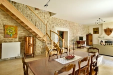Bouches-du-Rhône department (13), for sale in TARASCON: 6-room house of 300 m² - Land of 2558 m² 