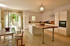 Bouches-du-Rhône department (13), for sale in TARASCON: 6-room house of 300 m² - Land of 2558 m² 