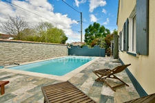 Maison à vendre 7 pièces ARLES (13)