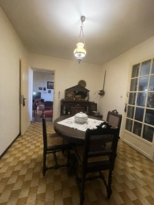 Maison en pierre de caractère au Sambuc – 3 chambres, terrasse et charme authentique en Camargue