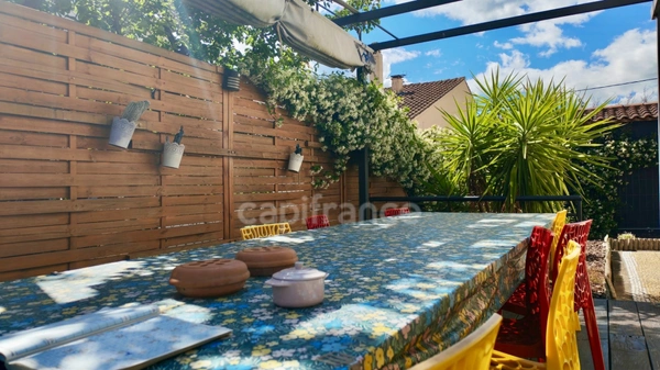 Maison à vendre 7 pièces ARLES (13)