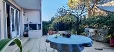 À vendre à ARLES (13200) Appartement T4 avec terrasse + jardinet + garage fermé + une place de parking + une cave