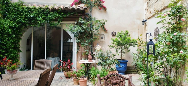 Maison à vendre 7 pièces TARASCON (13)