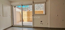 5-room apartment for sale in EYRAGUES (13)