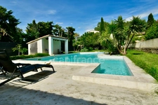 Bouches-du-Rhône department (13), for sale in TARASCON: 6-room house of 300 m² - Land of 2558 m² 