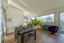 For Sale Garches (92) - 110m² renovated - 3 bedrooms - Balcony 