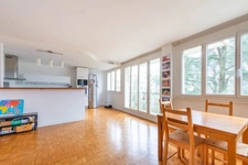 Saint-Cloud – Val d’or - 3 chambres - 90m² - Balcon