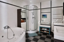 La Celle-Saint-Cloud – Villa familiale avec piscine – Parcelle de 967 m² – Gare à 3 minutes à pied