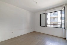 SAINT CLOUD 3-room apartment