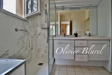 For sale in Rueil-Malmaison – Buzenval district – 190m² family home with 5 bedrooms in a private estate 