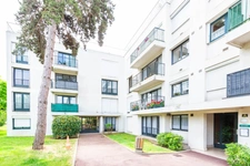 Vaucresson - 2 pièces - 46m² - parking - cave - Loggia - Loué