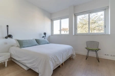 GARCHES (92) - Appartement - 89m² rénové - Dernier étage - Loggia
