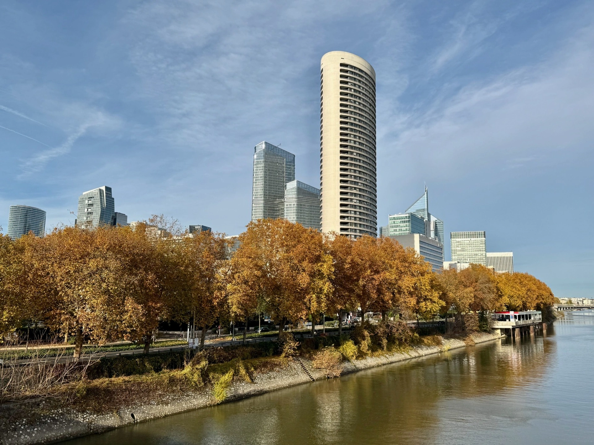 Appartement a vendre puteaux - 5 pièce(s) - 139 m2 - Surfyn