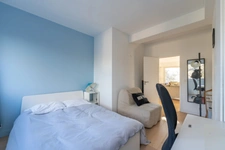 For Sale Garches (92) - 110m² renovated - 3 bedrooms - Balcony 