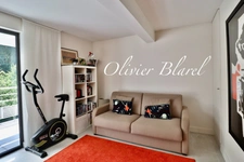 Chatou - Villa d'architecte 8 pièces - Jardin paysagé - Quartier recherché