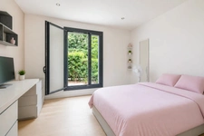 Appartement Saint-Cloud – Val d’Or – 151 m² – 4 chambres – Jardin & terrasse – Parking – Cave