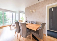 Rueil-Malmaison 92 – Centre-Ville - 2 chambres - 71m² - Balcon/Loggia