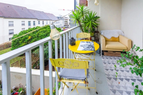 Rueil-Malmaison 92 – Centre-Ville - 2 chambres - 71m² - Balcon/Loggia