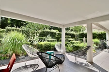 Chatou - Villa d'architecte 8 pièces - Jardin paysagé - Quartier recherché