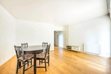 Suresnes - 49m² - 1 chambre - Terrasse / jardin - parking - cave