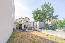 Rueil-Malmaison – Quartier des Coteaux – Maison familiale rénovée – 4 chambres – 105 m²
