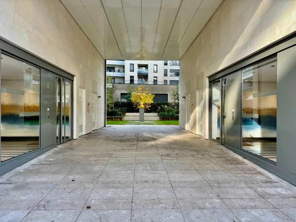 Rueil Malmaison - Studio loué meublé - 2023 - Proche RER - Investisseur 