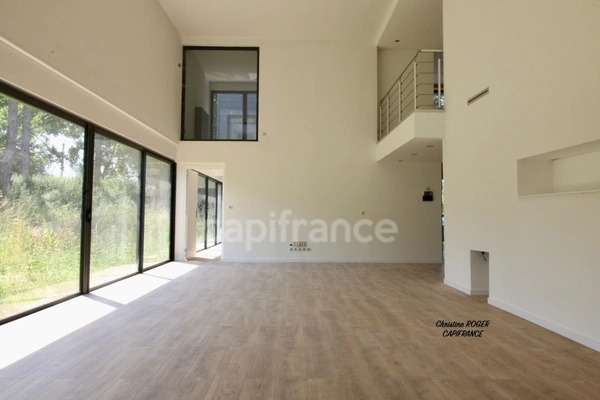 BOURGHELLES (59) Maison contemporaine à vendre 8 pièces 